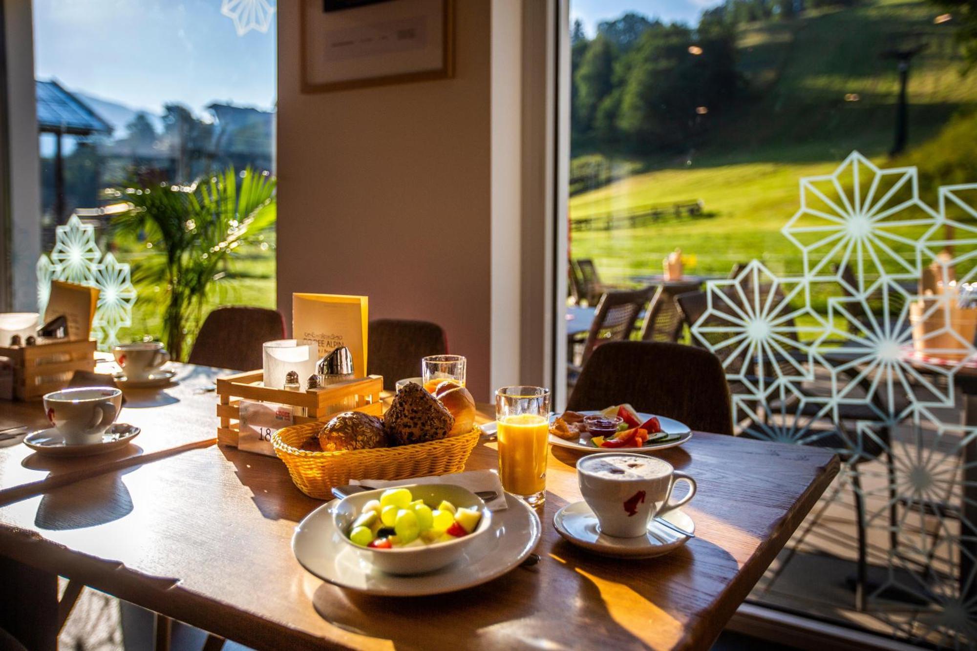 Cooee Alpin Hotel Kitzbueheler Alpen St. Johann in Tirol Extérieur photo