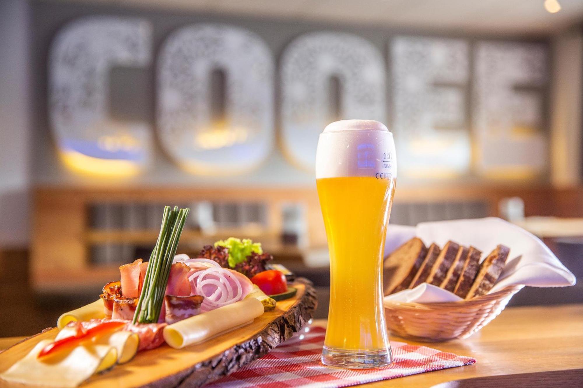 Cooee Alpin Hotel Kitzbueheler Alpen St. Johann in Tirol Extérieur photo
